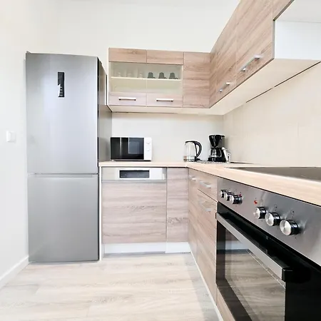 Tolstov - 1 - Citycenter - 25 Min To Messe Dus