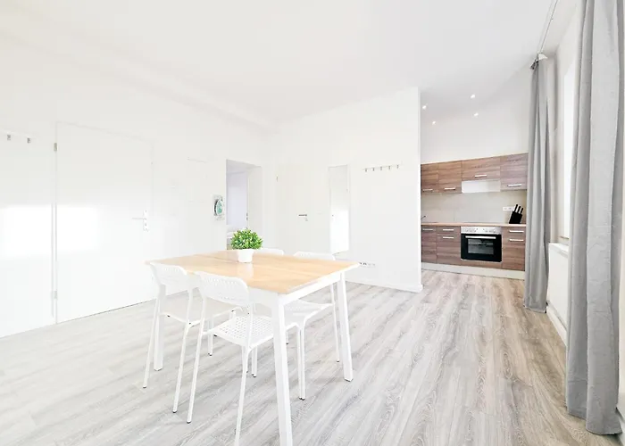 Tolstov - 1 - Citycenter - 25 Min To Messe Dus