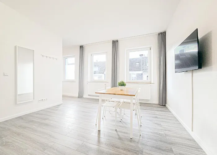 Апартаменты Tolstov - 1 - Citycenter - 25 Min To Messe Dus *